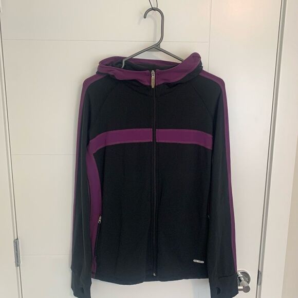 One Tooth Zipup Jacket - Picture 2 of 4